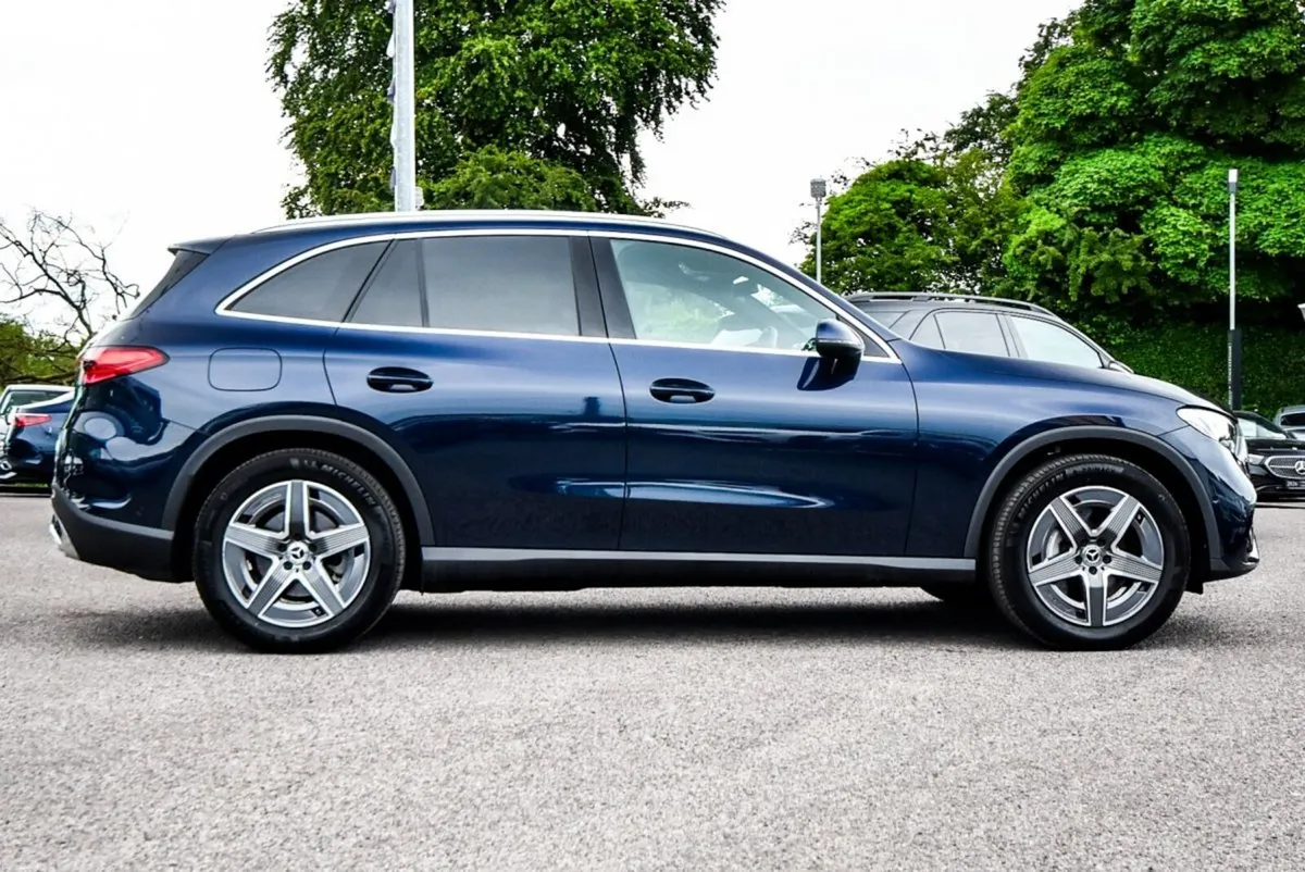 Mercedes-Benz GLC 220d AMG 4Matic Auto - Image 4