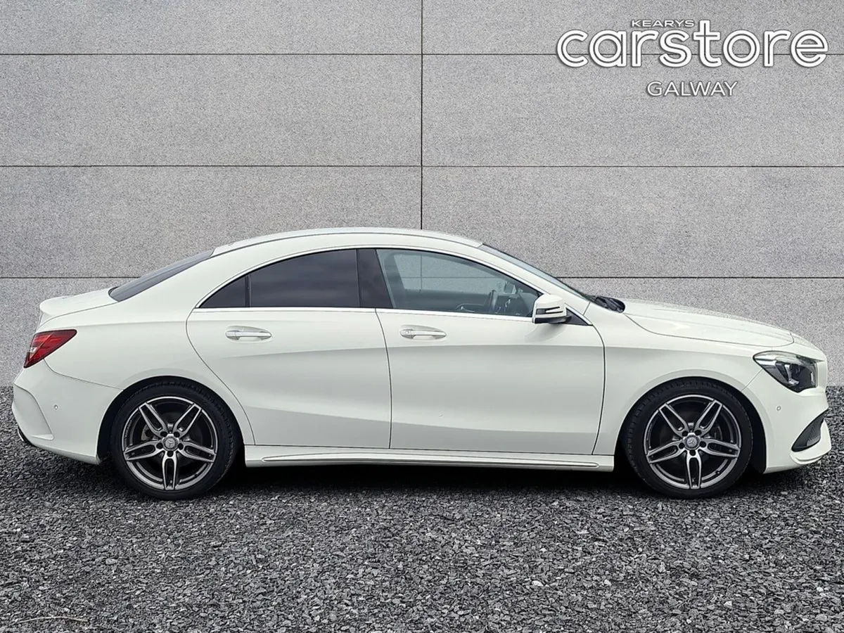 Mercedes-Benz CLA AMG Line - Image 2