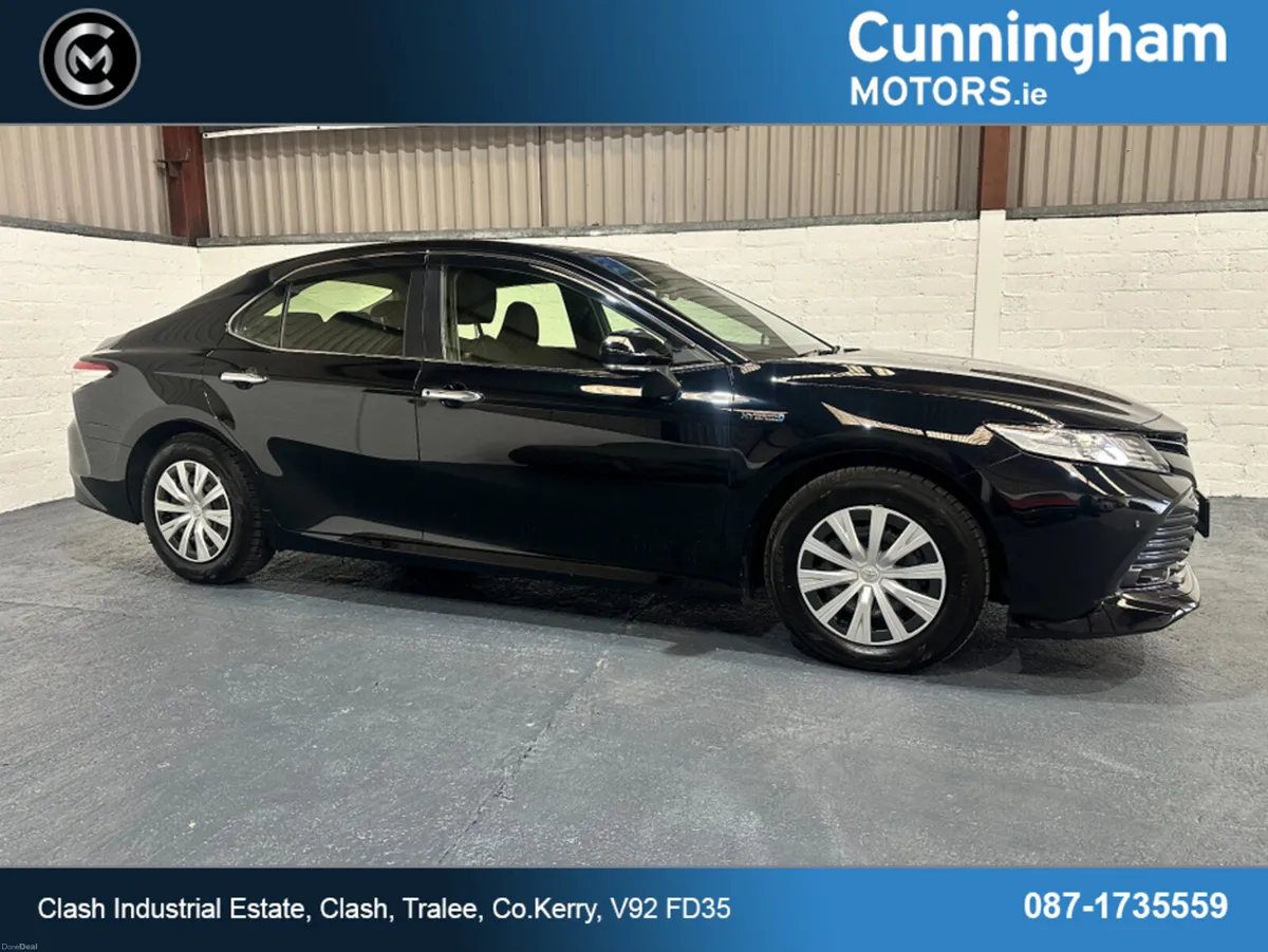 Toyota Camry Hybrid X Auto - Image 2