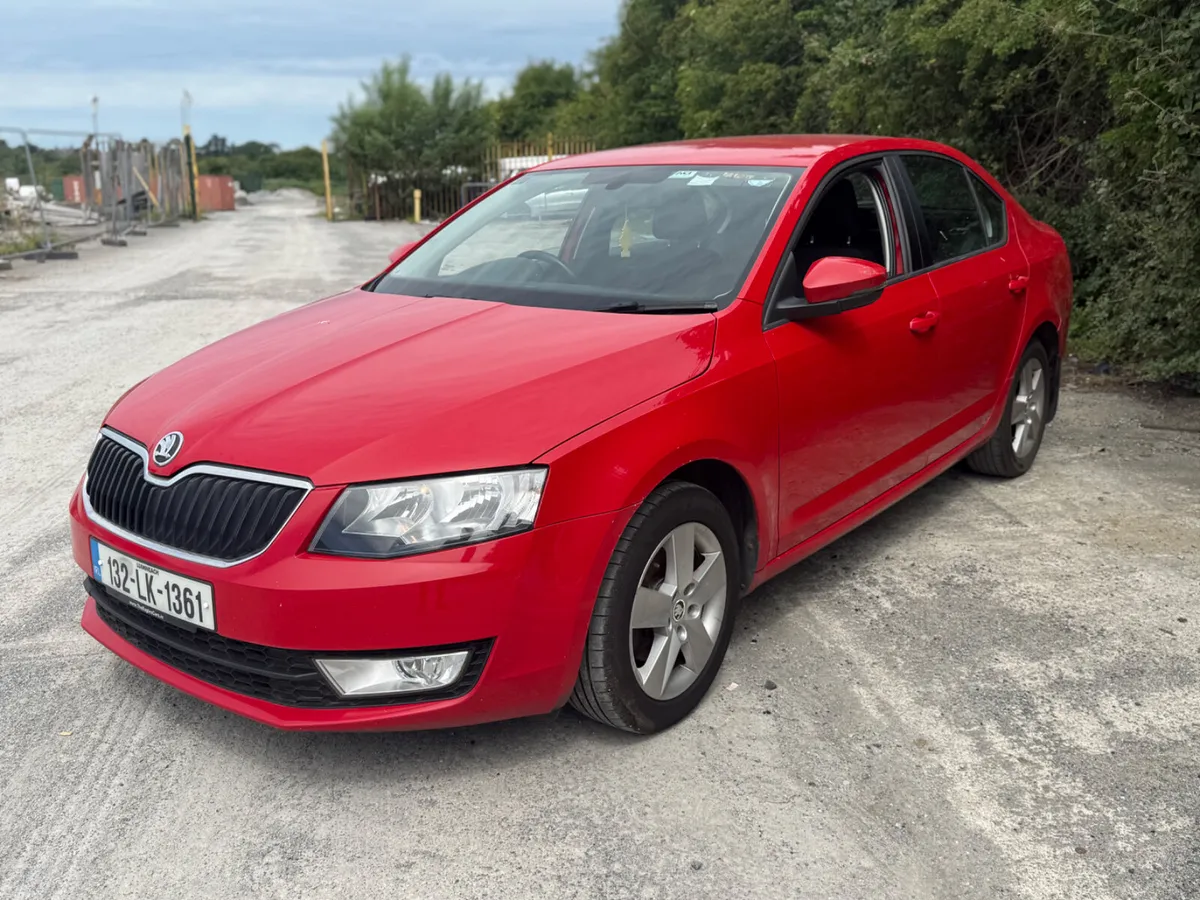 Skoda Octavia 2013 - Image 2