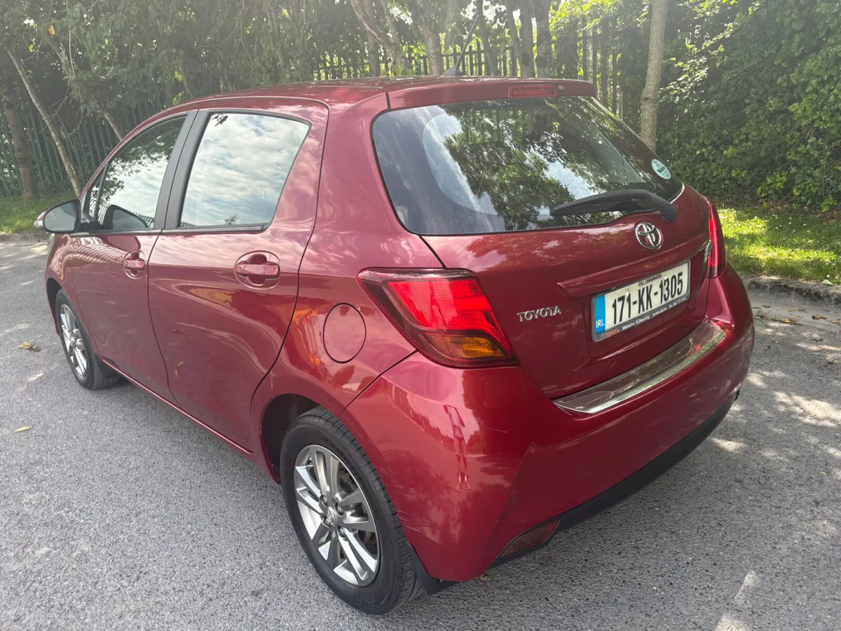 Toyota Yaris 2017 - Image 4