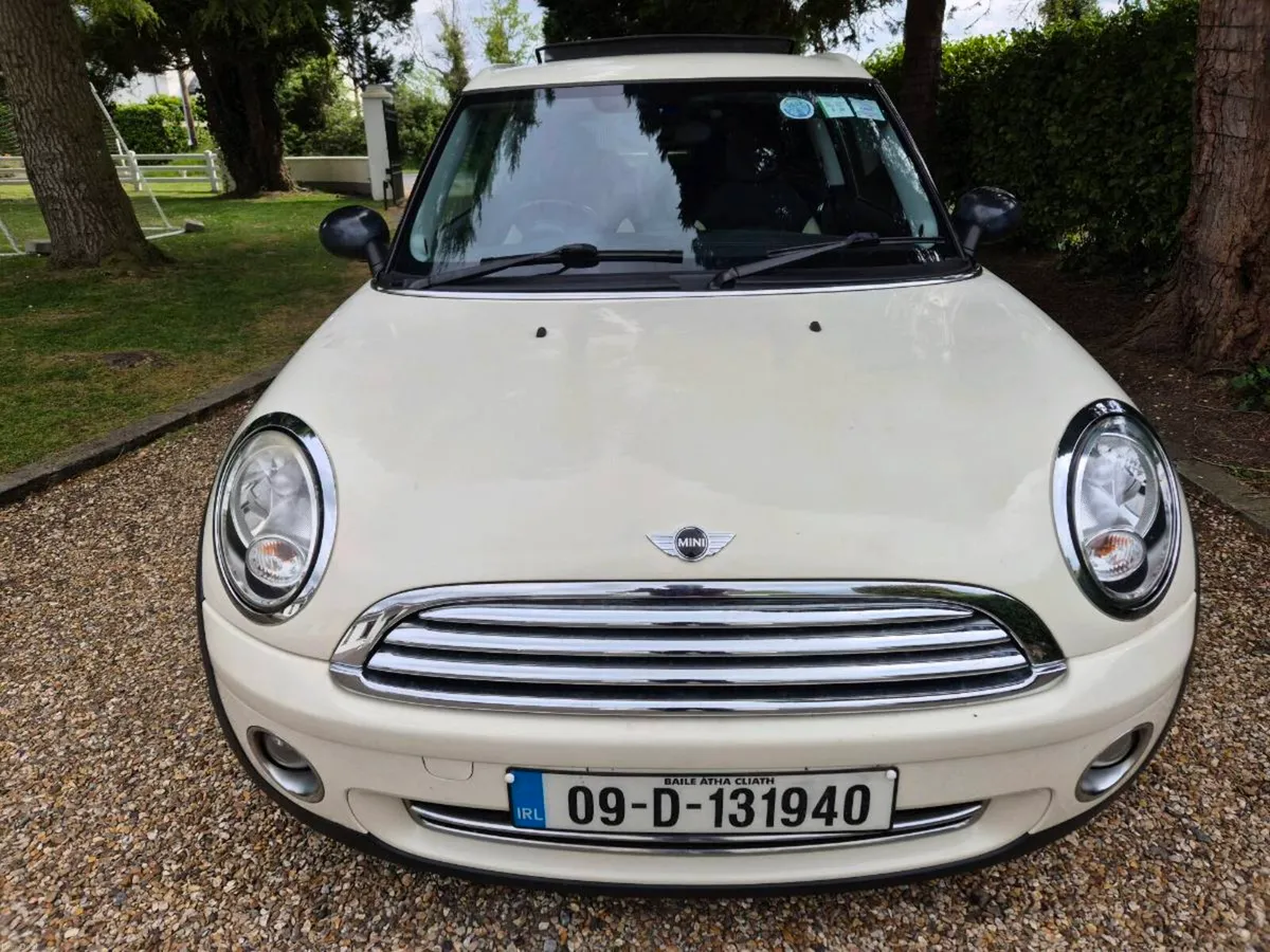 Mini Cooper Clubman. NCT TODAY till 4/27 - Image 2