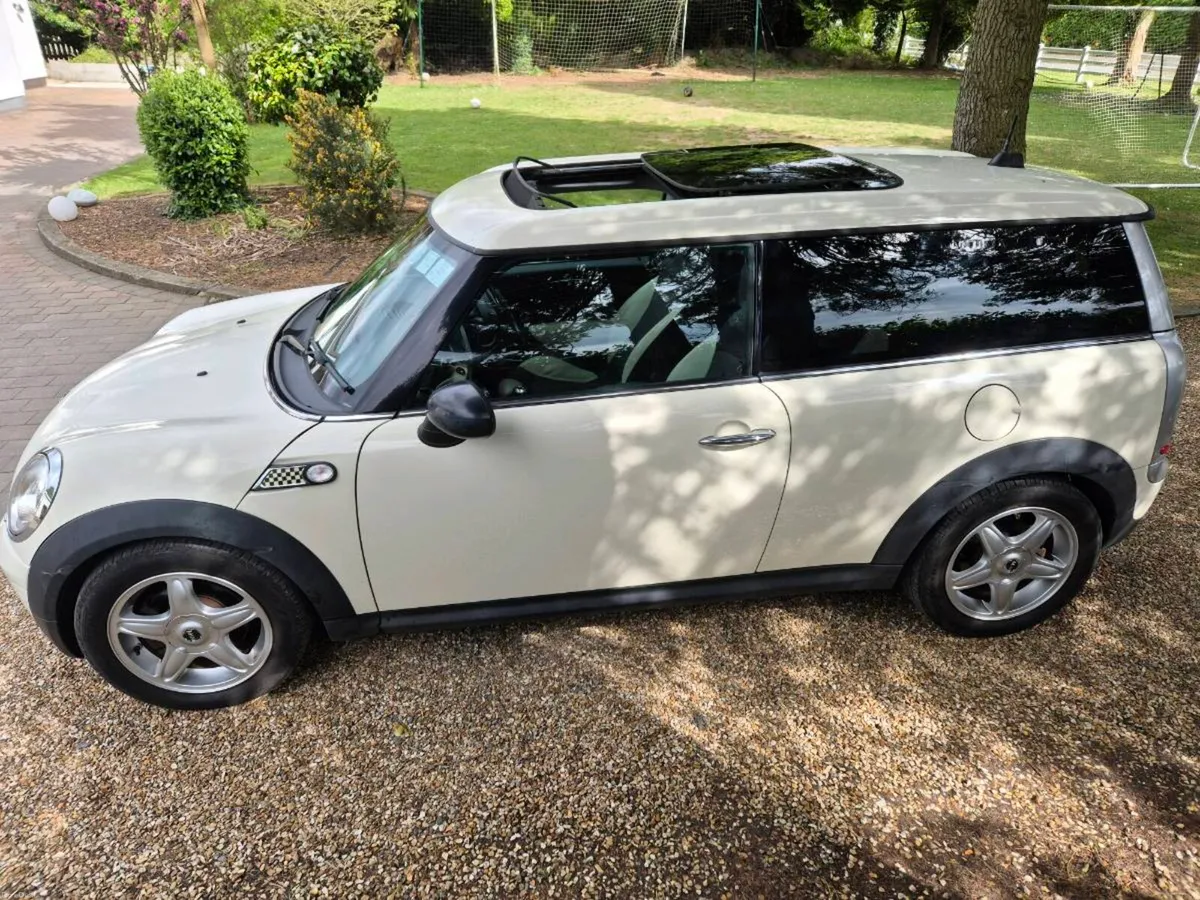 Mini Cooper Clubman. NCT TODAY till 4/27 - Image 4