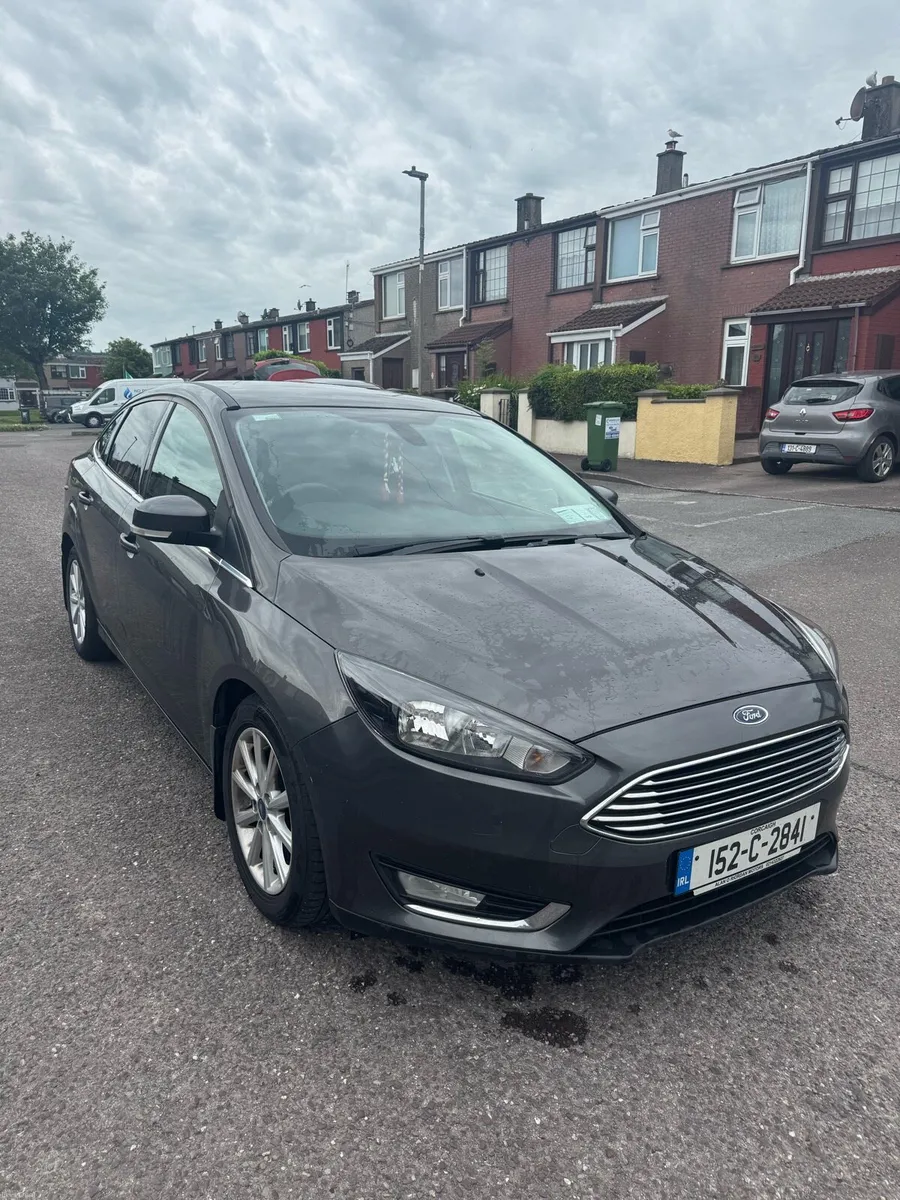 2015 Ford Focus Saloon - Image 4