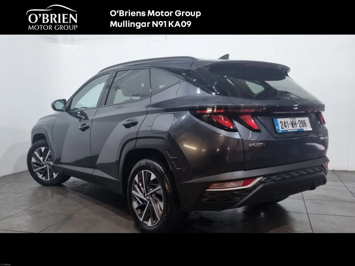 Hyundai Tucson 2WD Executive - Image 3