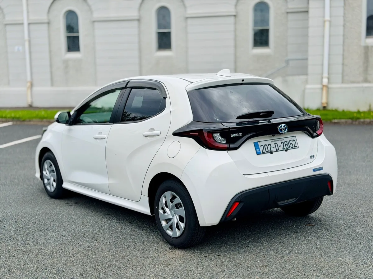 2020 TOYOTA YARIS • HYBRID • NEW NCT • - Image 4