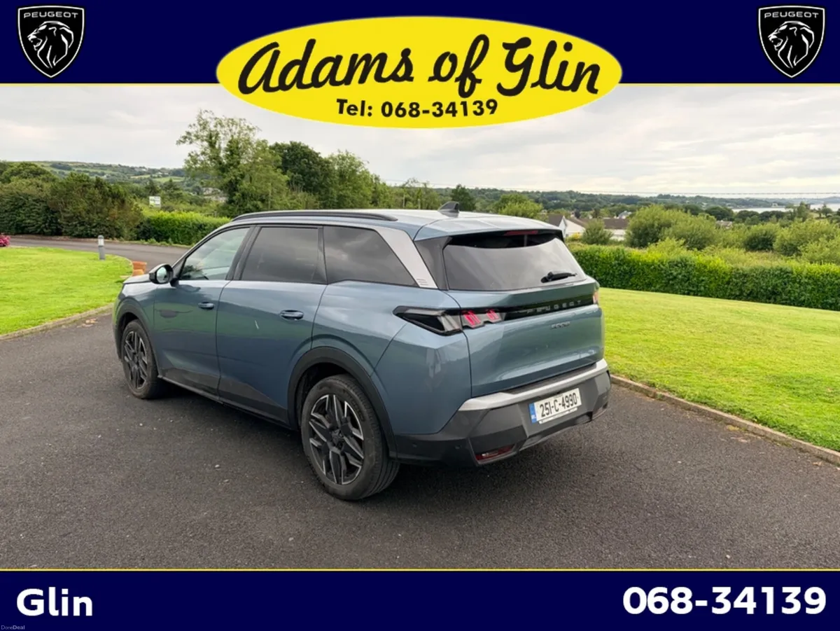 Peugeot 5008 Allure1.2 Hybrid 145 bhp - Image 4