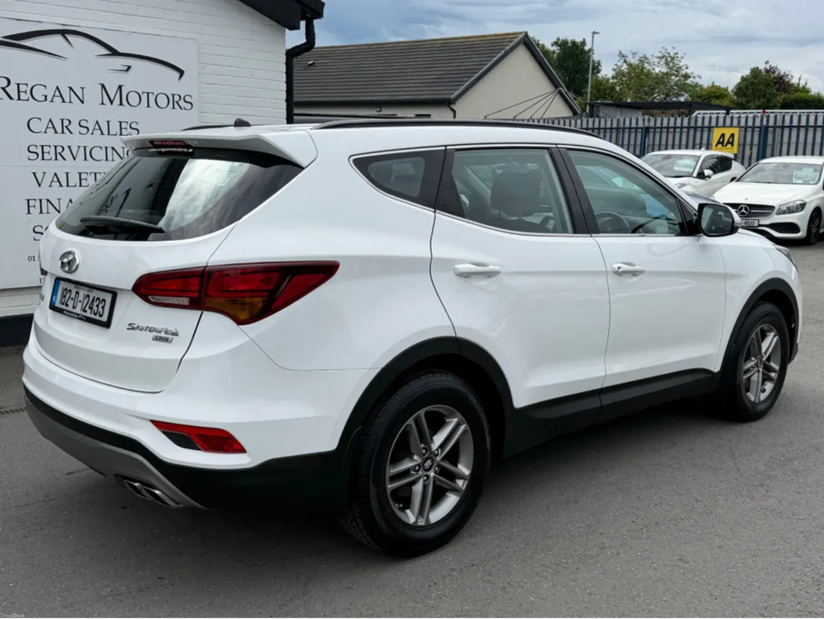Hyundai Santa Fe 2.2 CRDI COMFORT 7 SEATER - Image 3