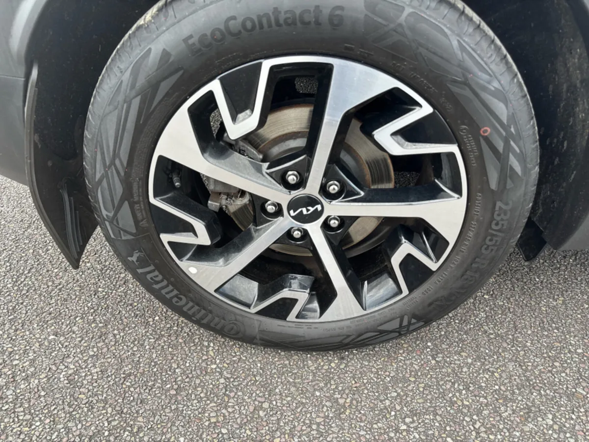 Kia Sportage MANUAL 5DR - Image 4