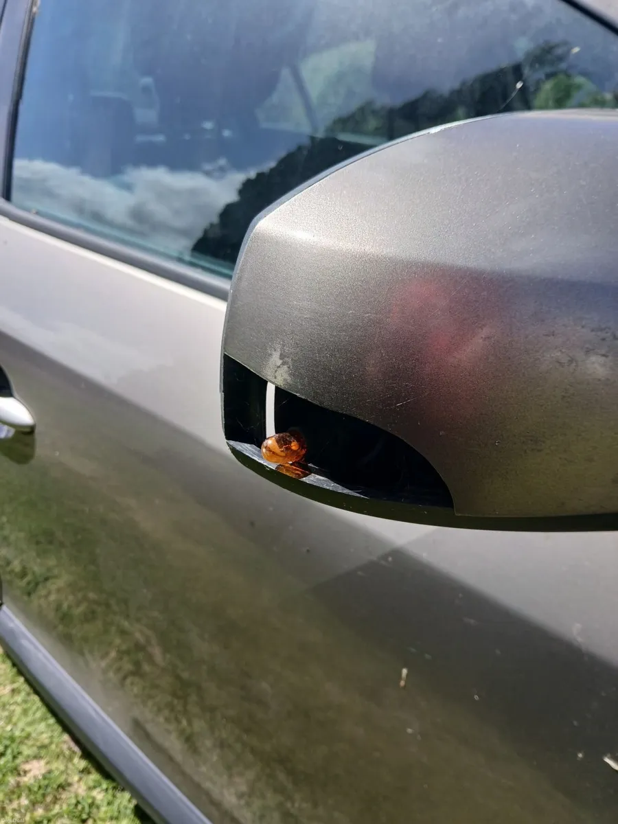 Renault Fluence 2011 - Image 4