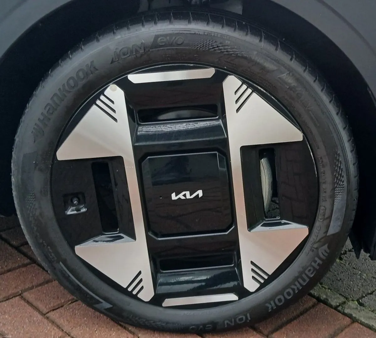 Kia EV3 EV3 Earth 3 - Long Range **AUTOMATIC, REAR - Image 6
