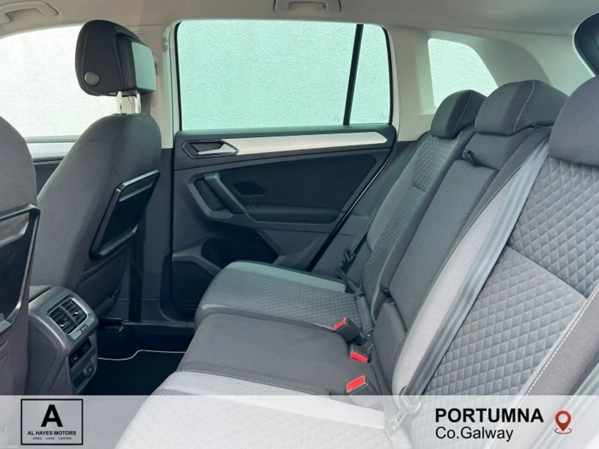 Volkswagen Tiguan COMFORTLINE 2.0 TDI 115BHP *low - Image 6