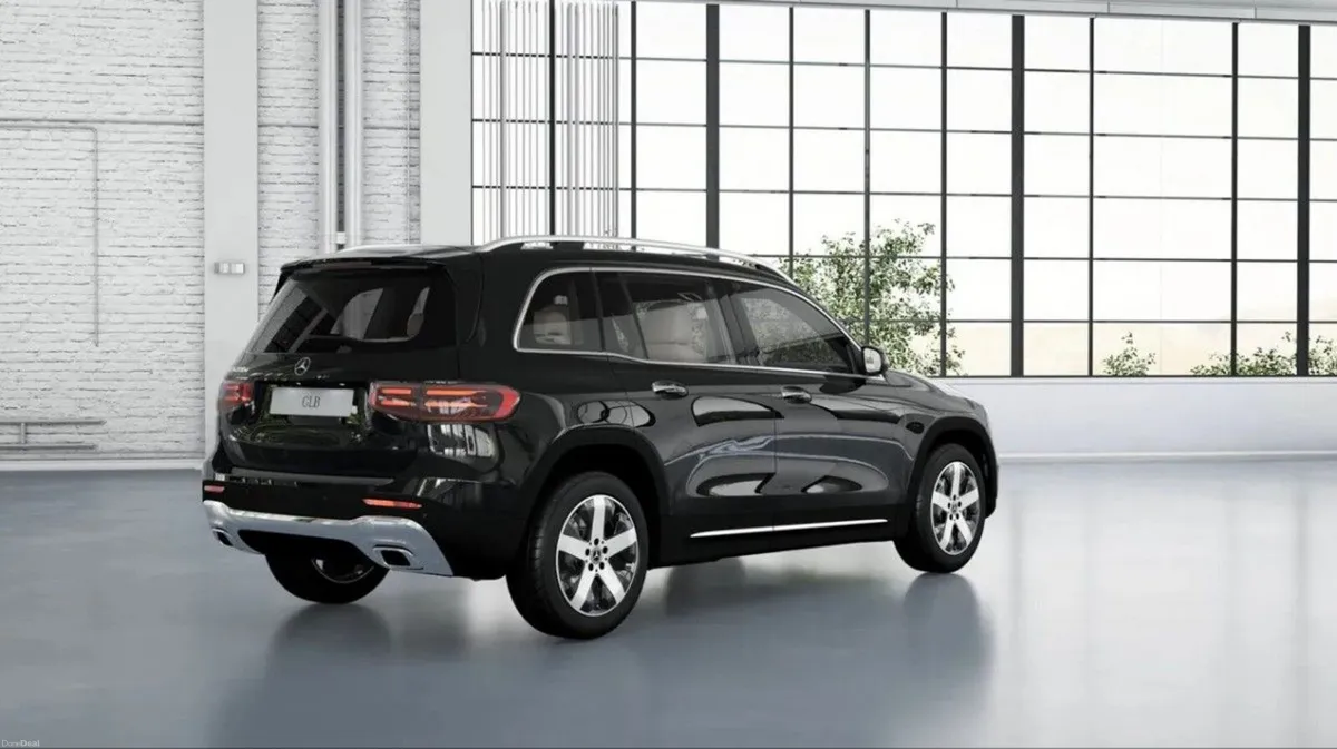 Mercedes-Benz GLB GLB 200 d RHD - Image 3