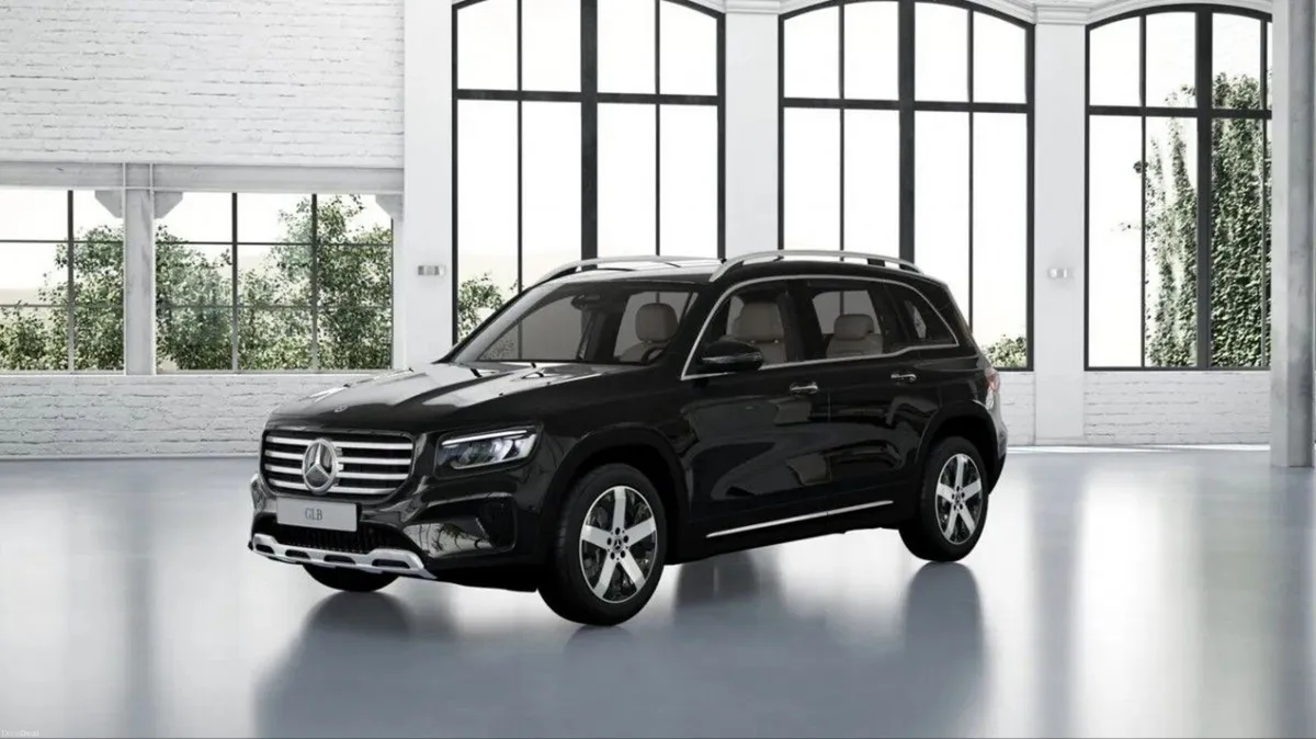 Mercedes-Benz GLB GLB 200 d RHD - Image 1