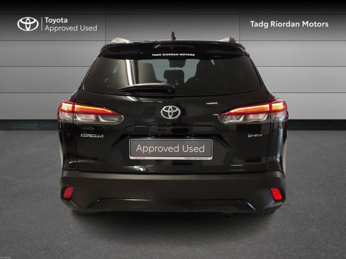 Toyota Corolla Cross 1.8 SPORT - Image 4