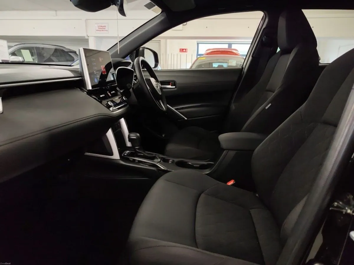 Toyota Corolla Cross 1.8 SPORT - Image 6