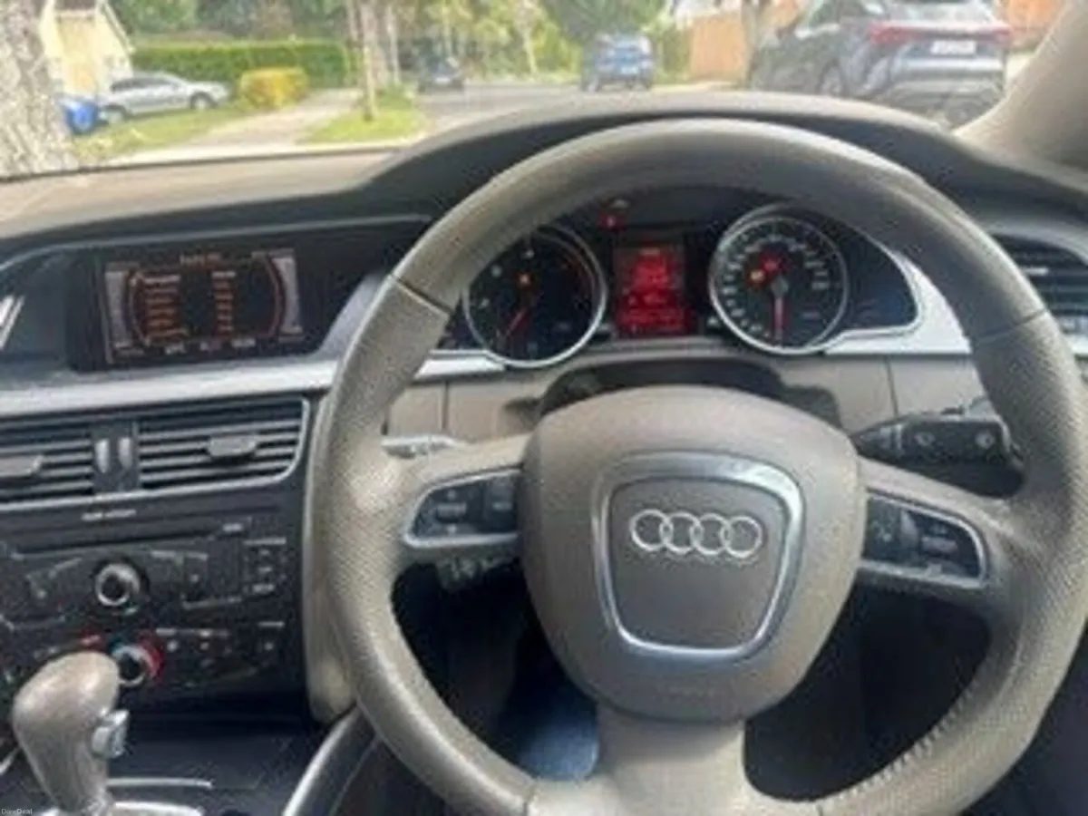 Audi A5 2010 - Image 1