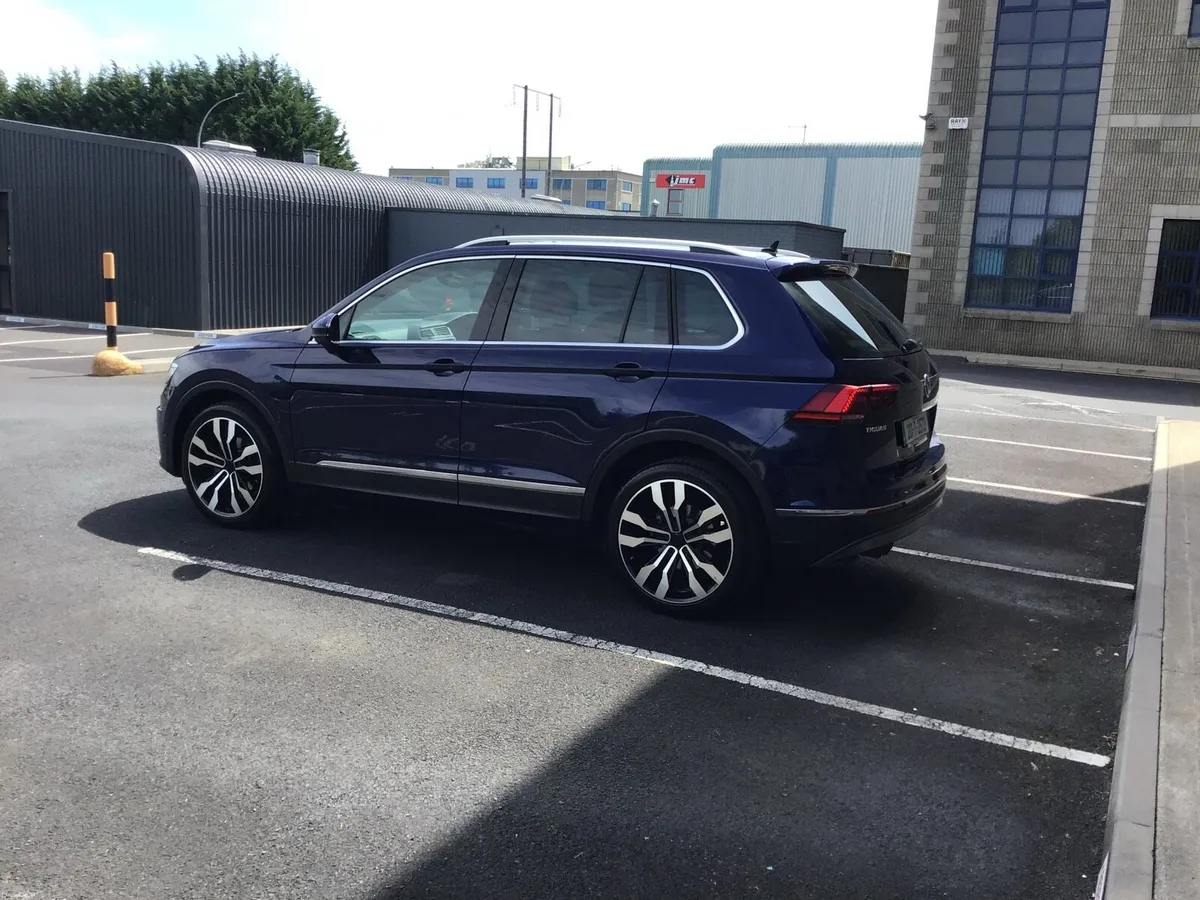VW Tiguan Highline Auto - Image 2