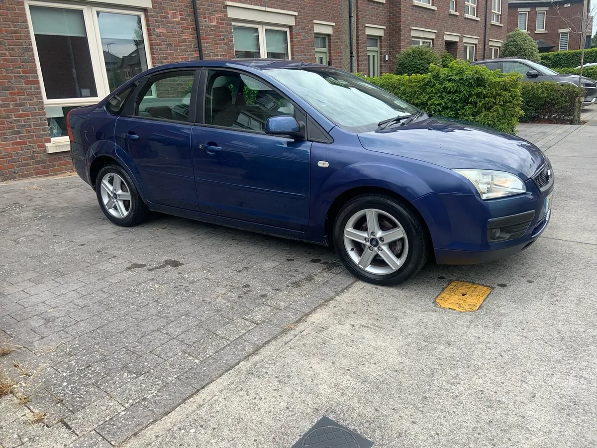 FORD FOCUS LX 1.4  very low mileage bran new nct - Image 3