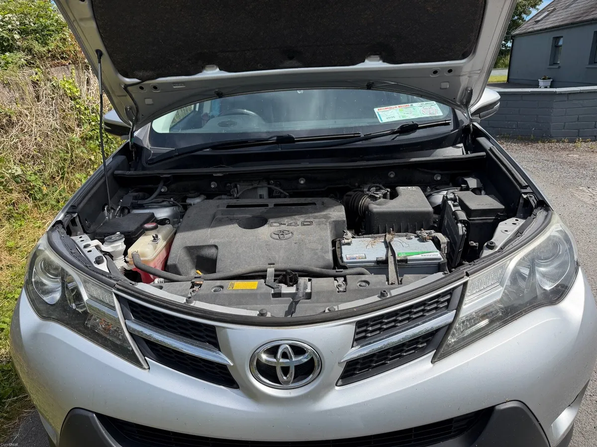 Toyota RAV 4 - Sol Edition - 2014 - Toyota Engine - Image 6