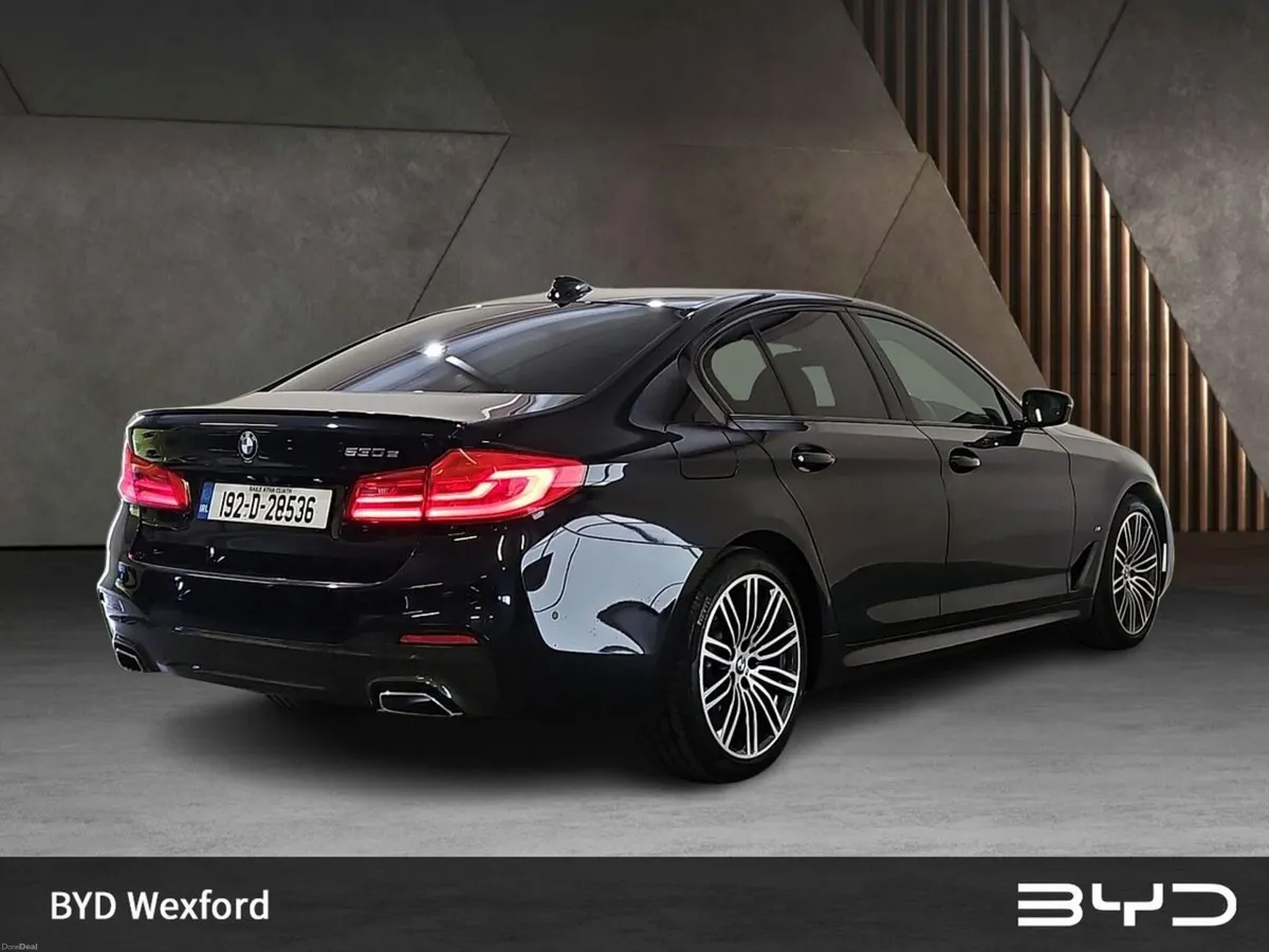 BMW 5-Series 530e M Sport Auto - Image 4