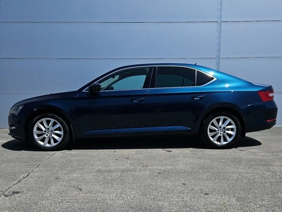 Skoda Superb Superb Ambition  2.0TDI 150HP DSG - Image 5