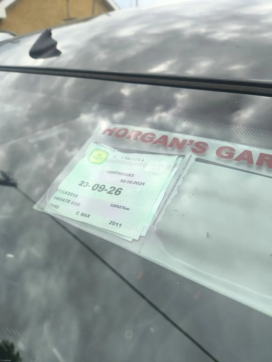 Ford C-Max 2011 - Image 2