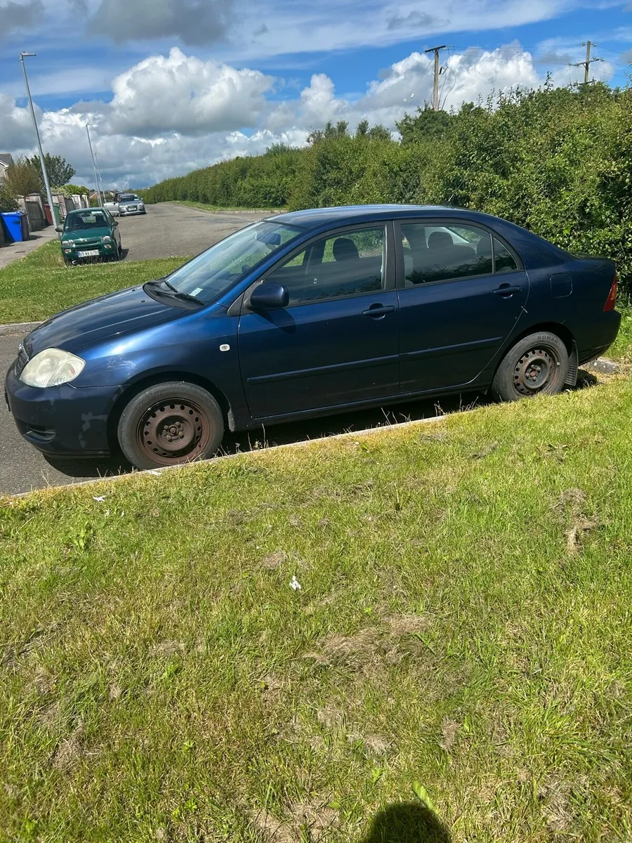 2005 Toyota Corolla - Image 4