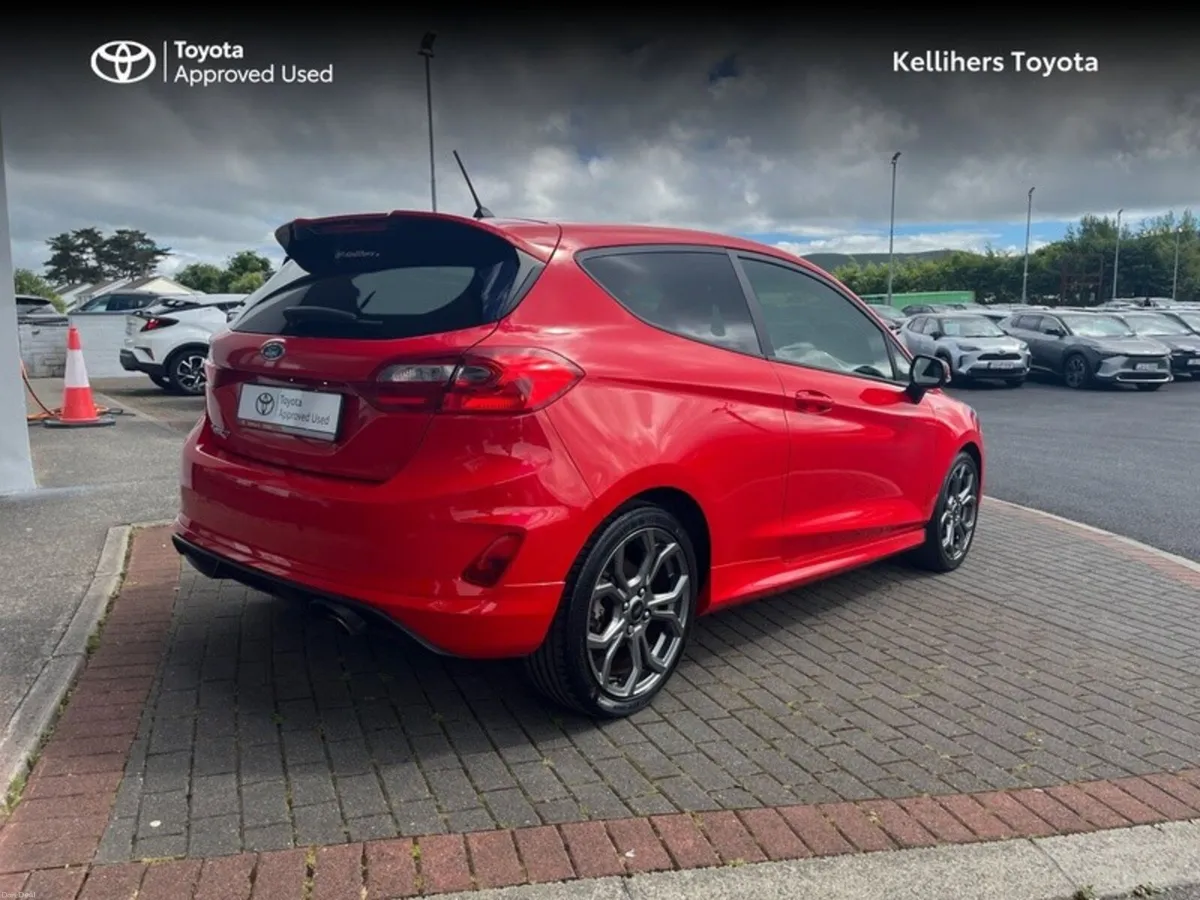 Ford Fiesta ST-LINE 1.1 - Image 2