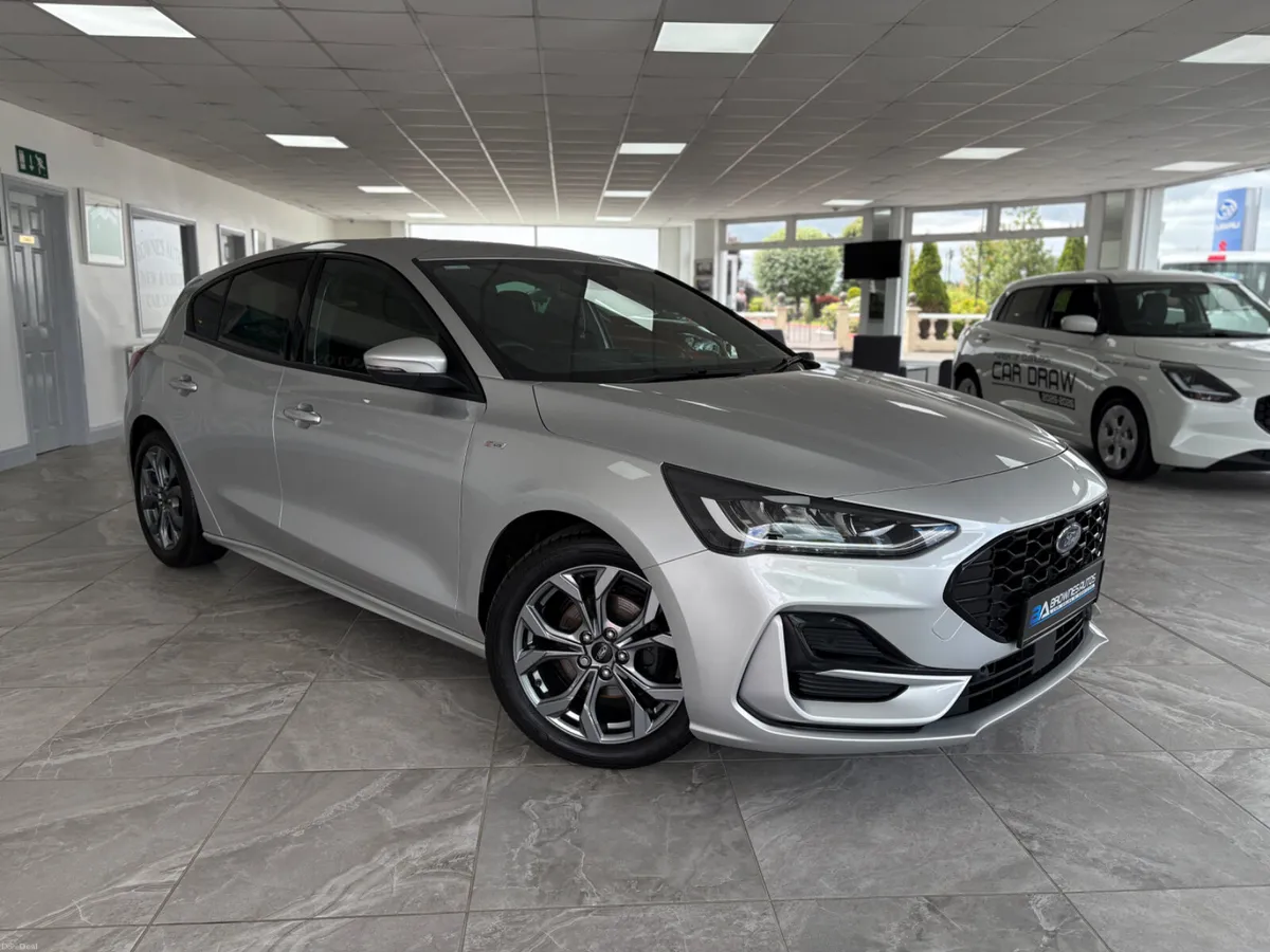2024 Ford Focus ST-Line Showroom Condition - Image 3