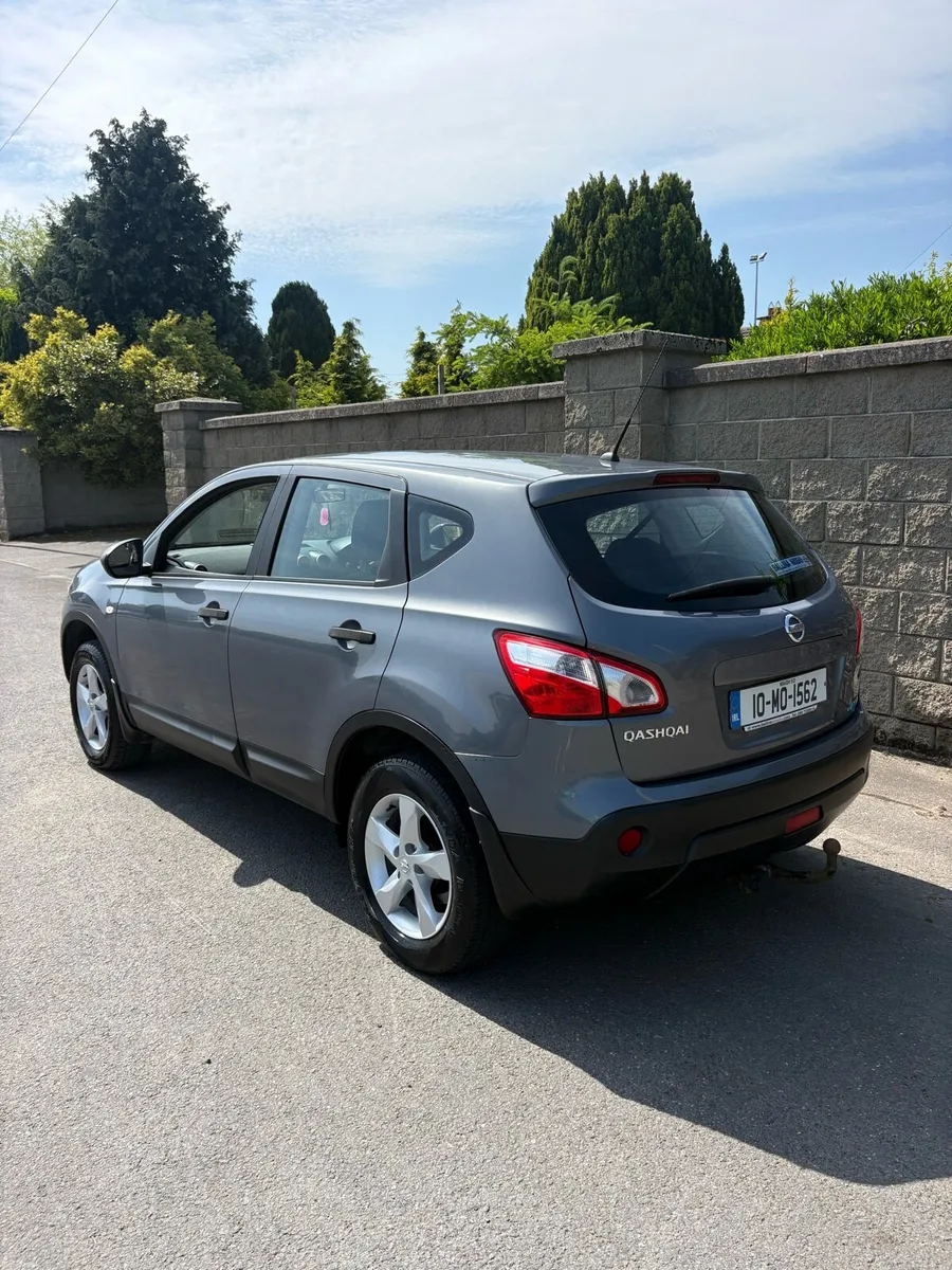 Nissan Qashqai NEW NCT LOW KM - Image 3