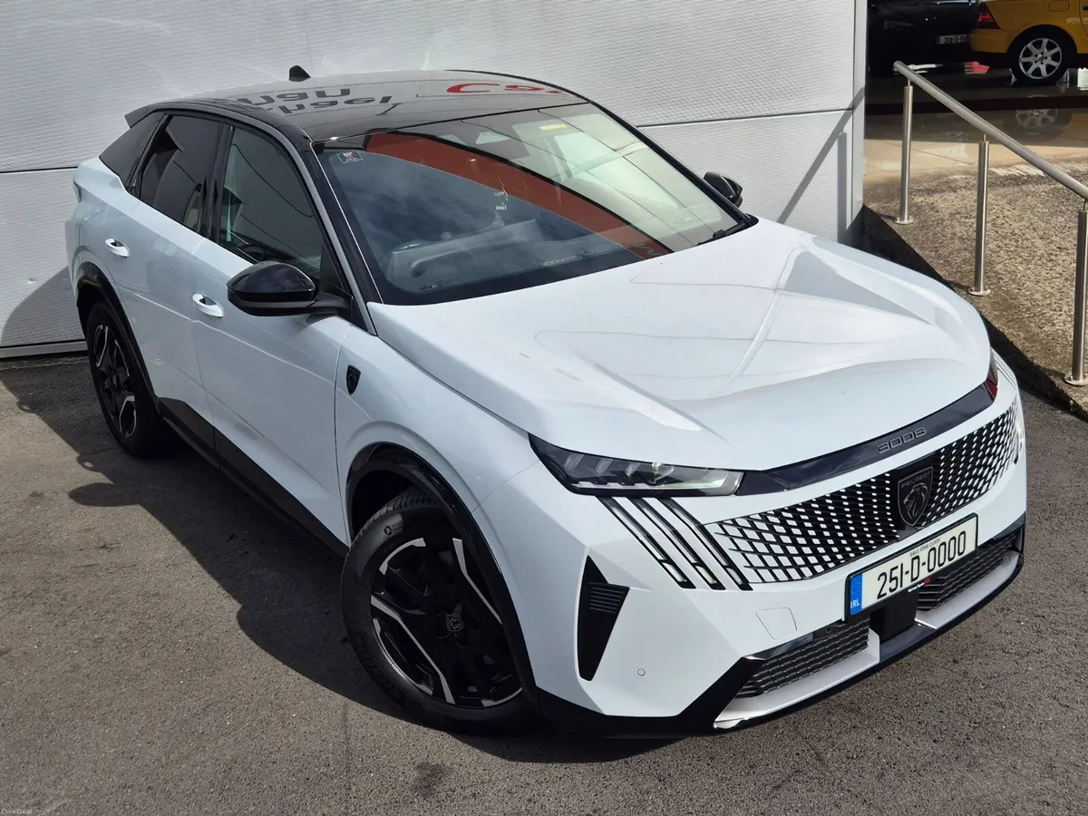 2025 Peugeot 3008e GT Line, Camera, 20" Alloys - Image 3