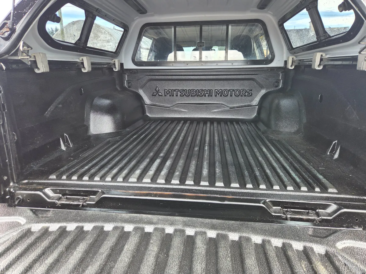 2020 MITSUBISHI L200 BARBARIAN - Image 5