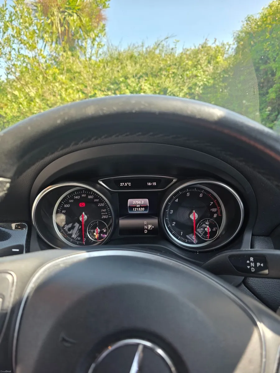 Mercedes-Benz CLA 180 2017 Automatic - Image 2