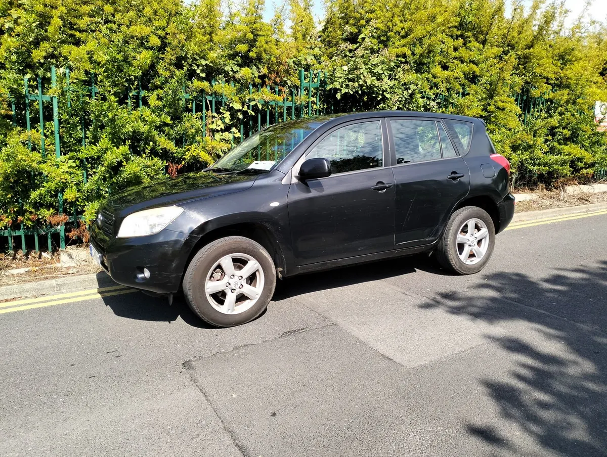 Toyota RAV4 Push Start 4 Wheel Drive - Image 4