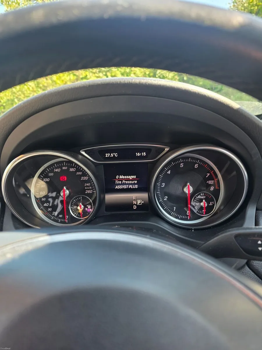 Mercedes-Benz CLA 180 2017 Automatic - Image 3
