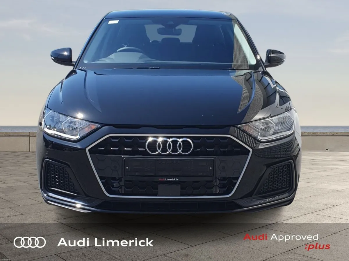 Audi A1 SB 30 TFSI 116HP S-T SE - Image 2