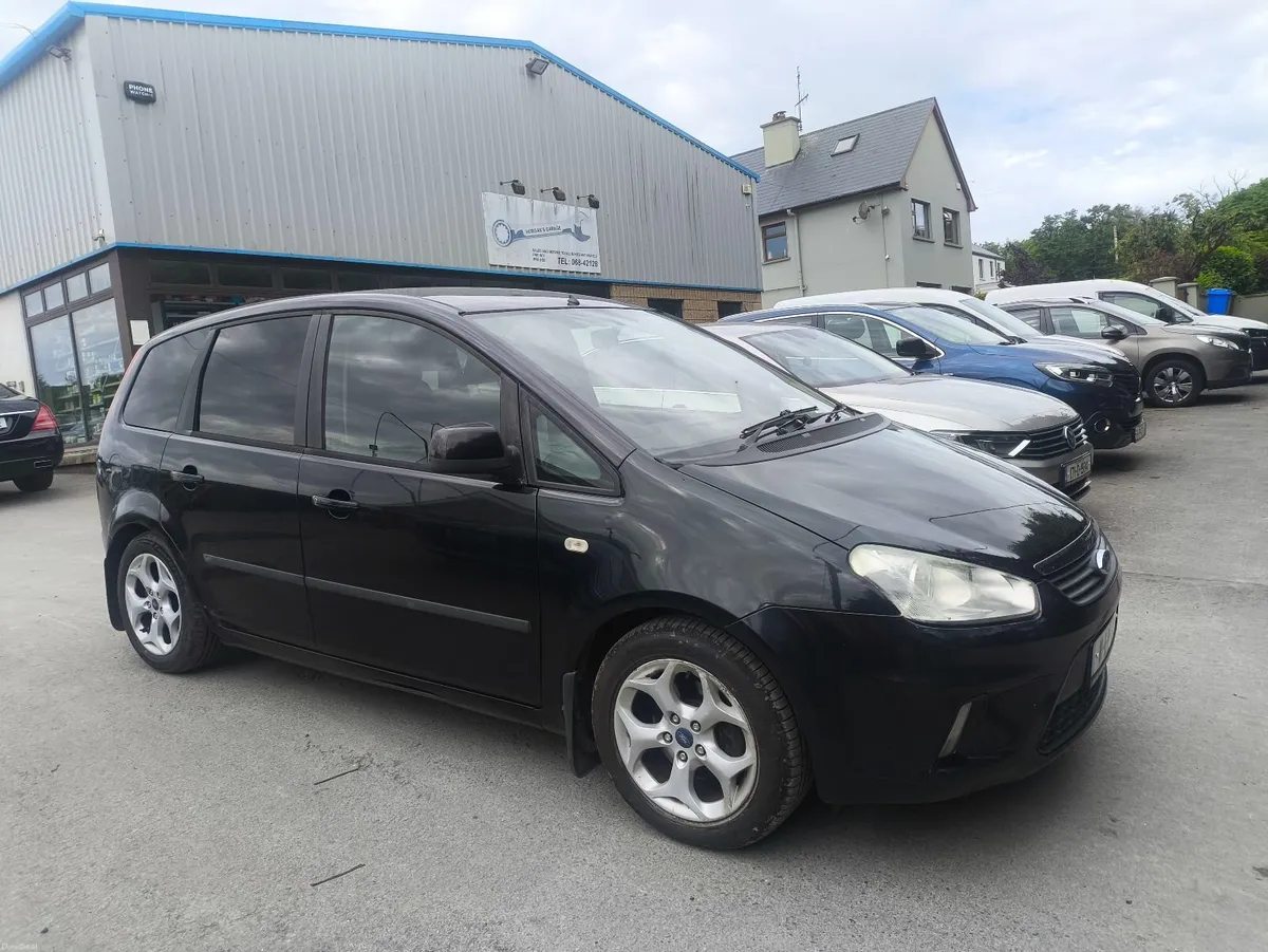 Ford C-Max 2011 - Image 1