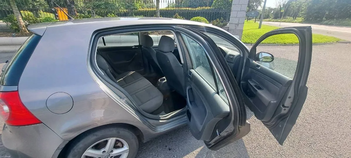 2007 Golf - Image 5