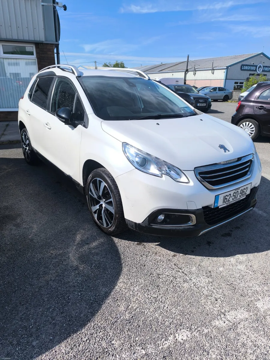 162 Peugeot 2008 1.2 AUTOMATIC - Image 4