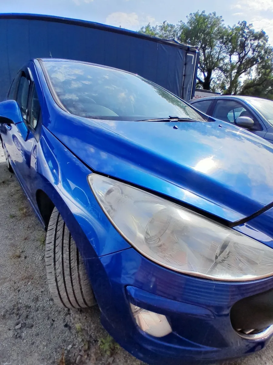 Peugeot 308 2010 - Image 3