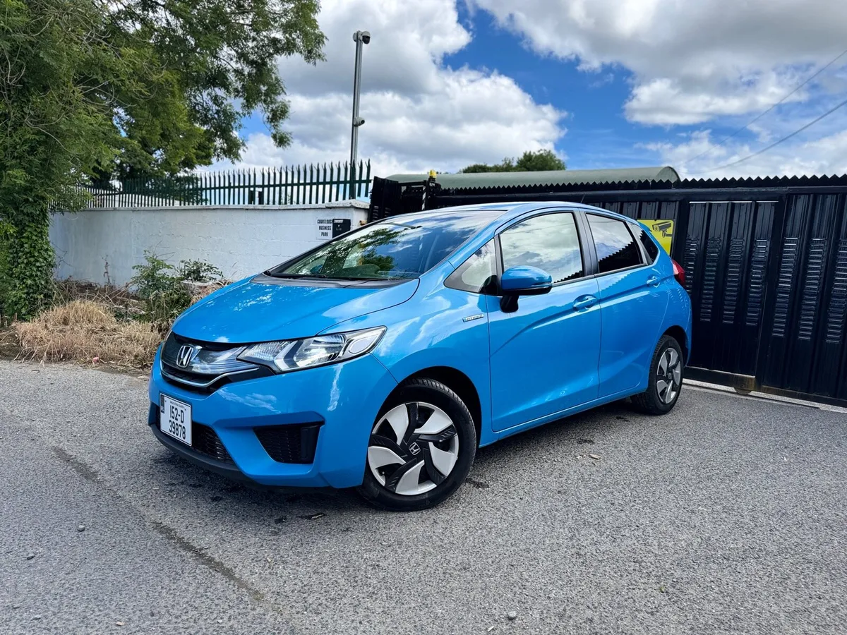 2015 HONDA FIT. VERIFIED 34K KMS. NEW NCT. AUTO1.5 - Image 1