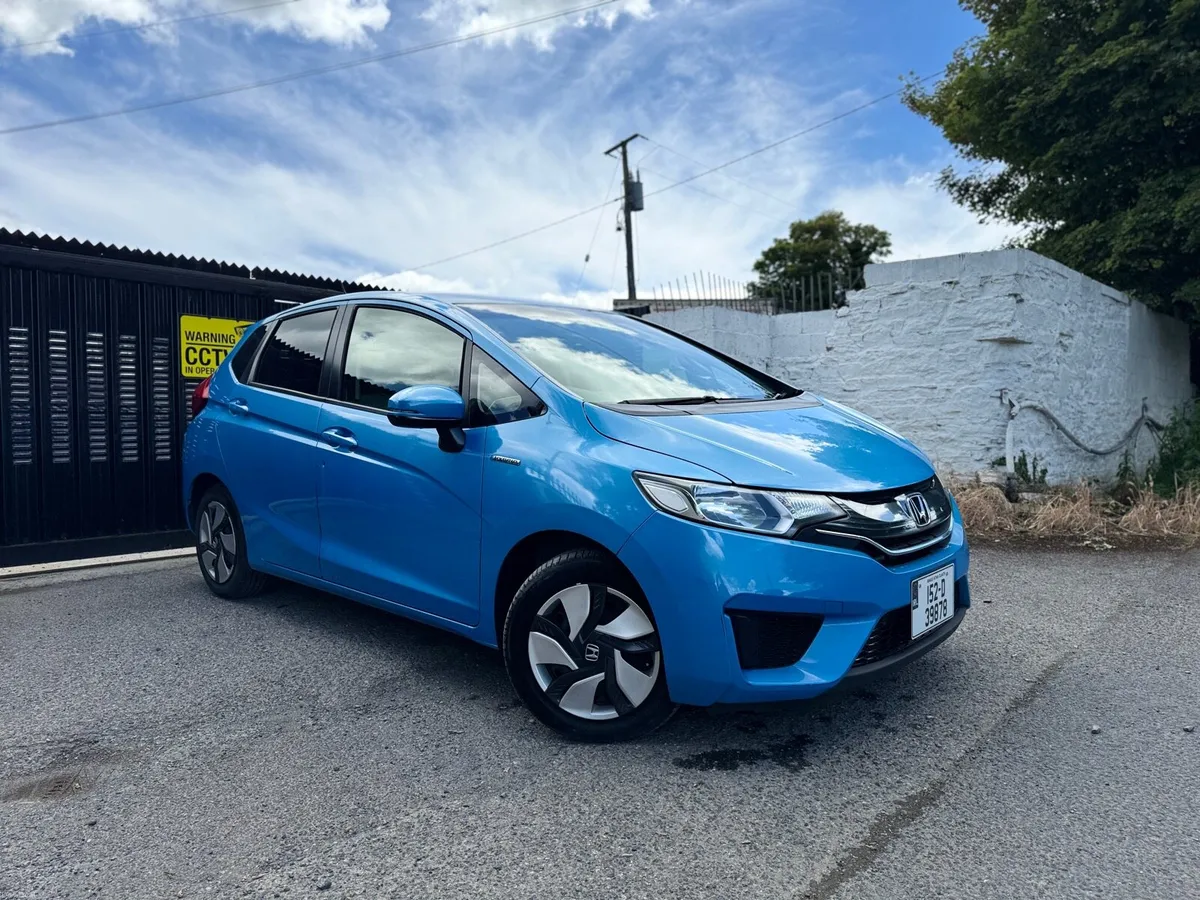 2015 HONDA FIT. VERIFIED 34K KMS. NEW NCT. AUTO1.5 - Image 3