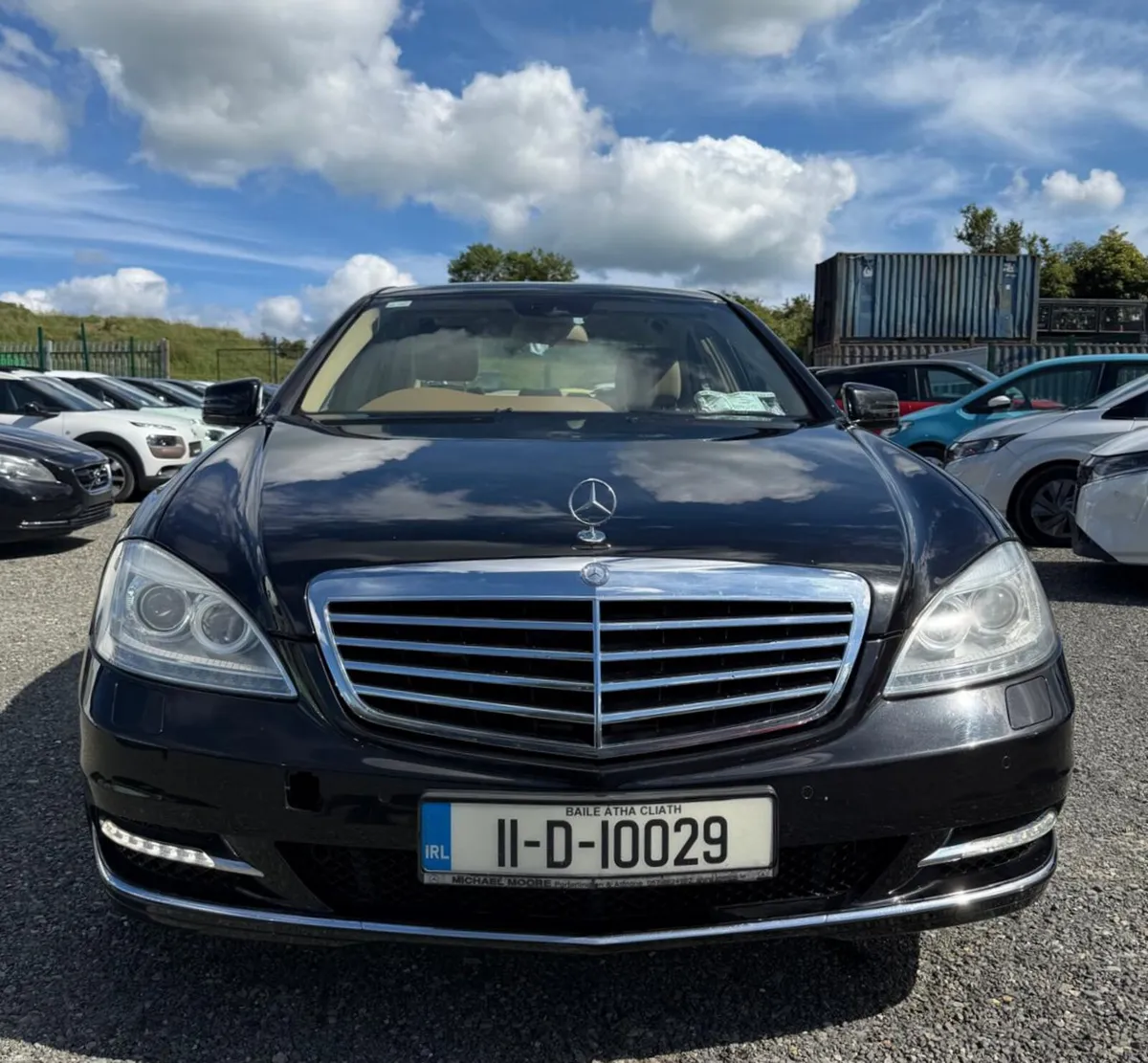 2011 Mercedes-Benz S-Class – Luxury Executive Salo - Image 2