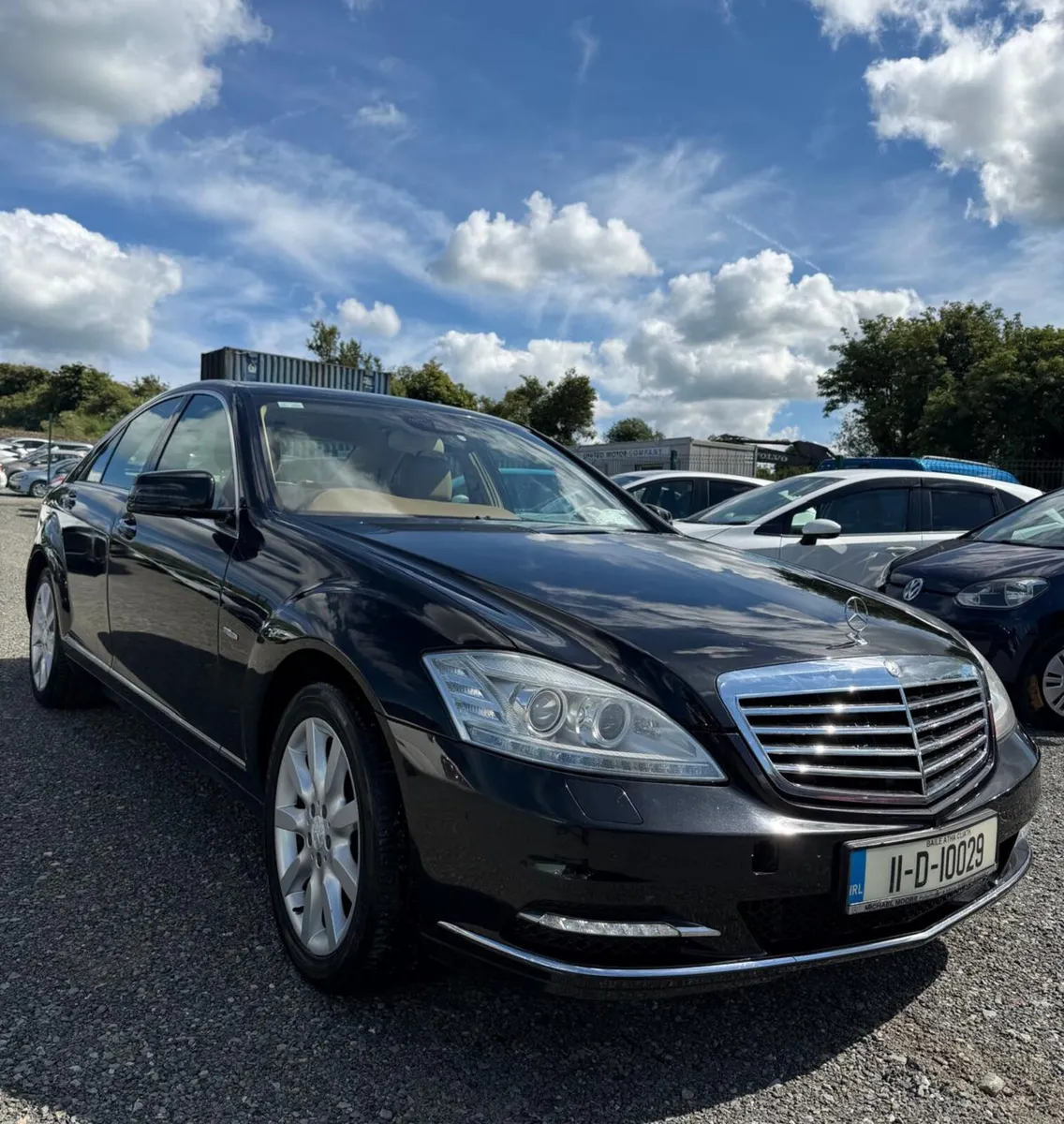 2011 Mercedes-Benz S-Class – Luxury Executive Salo - Image 3