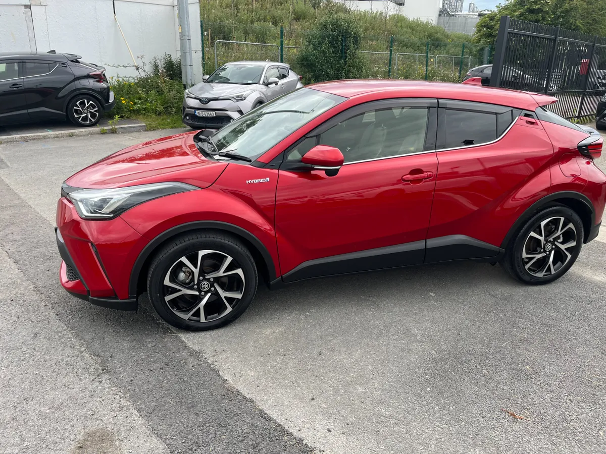 TOYOTA C-HR 2020, 1.8 HYBRID AUTO LOW KM HIGH SPEC - Image 6