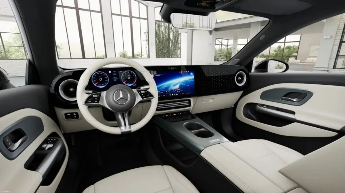 Mercedes-Benz CLA CLA 180 SALOON PROGRESSIVE LINE - Image 6