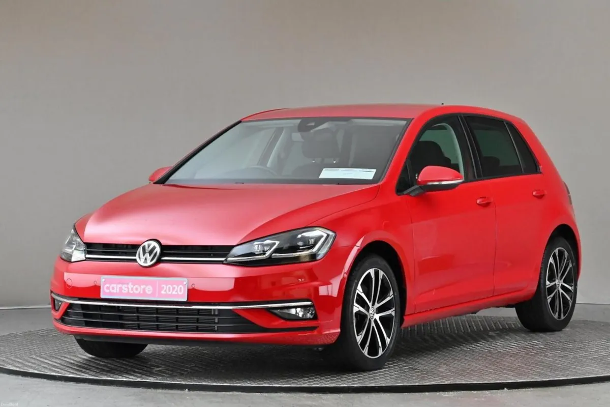 Volkswagen Golf 1.2 TSI DSG MK7.5 COMFORTLINE **RE - Image 3