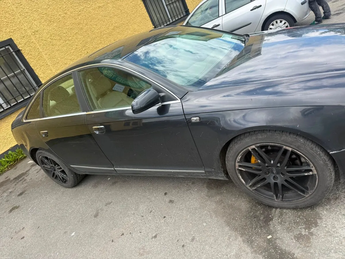 Im selling an Audi A6 - Image 3