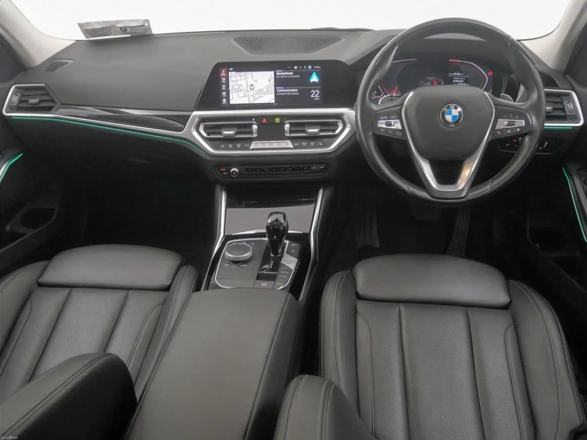 BMW 3-Series 320d SE Saloon - Image 4